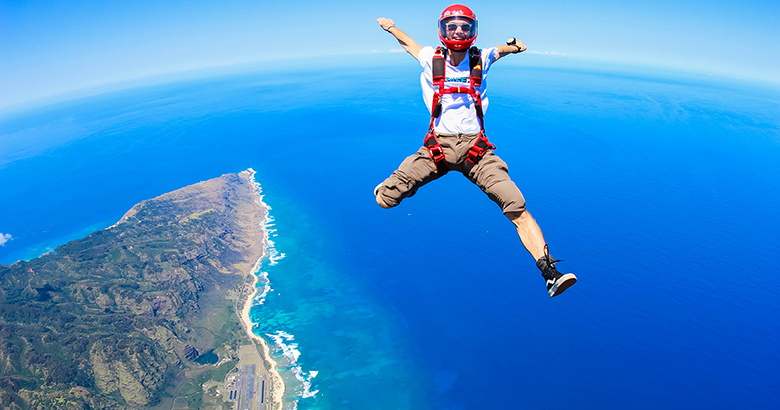 Blue Skies Ahead for Skydiving at Hawaii’s Kawaihapai (Dillingham) Airfield